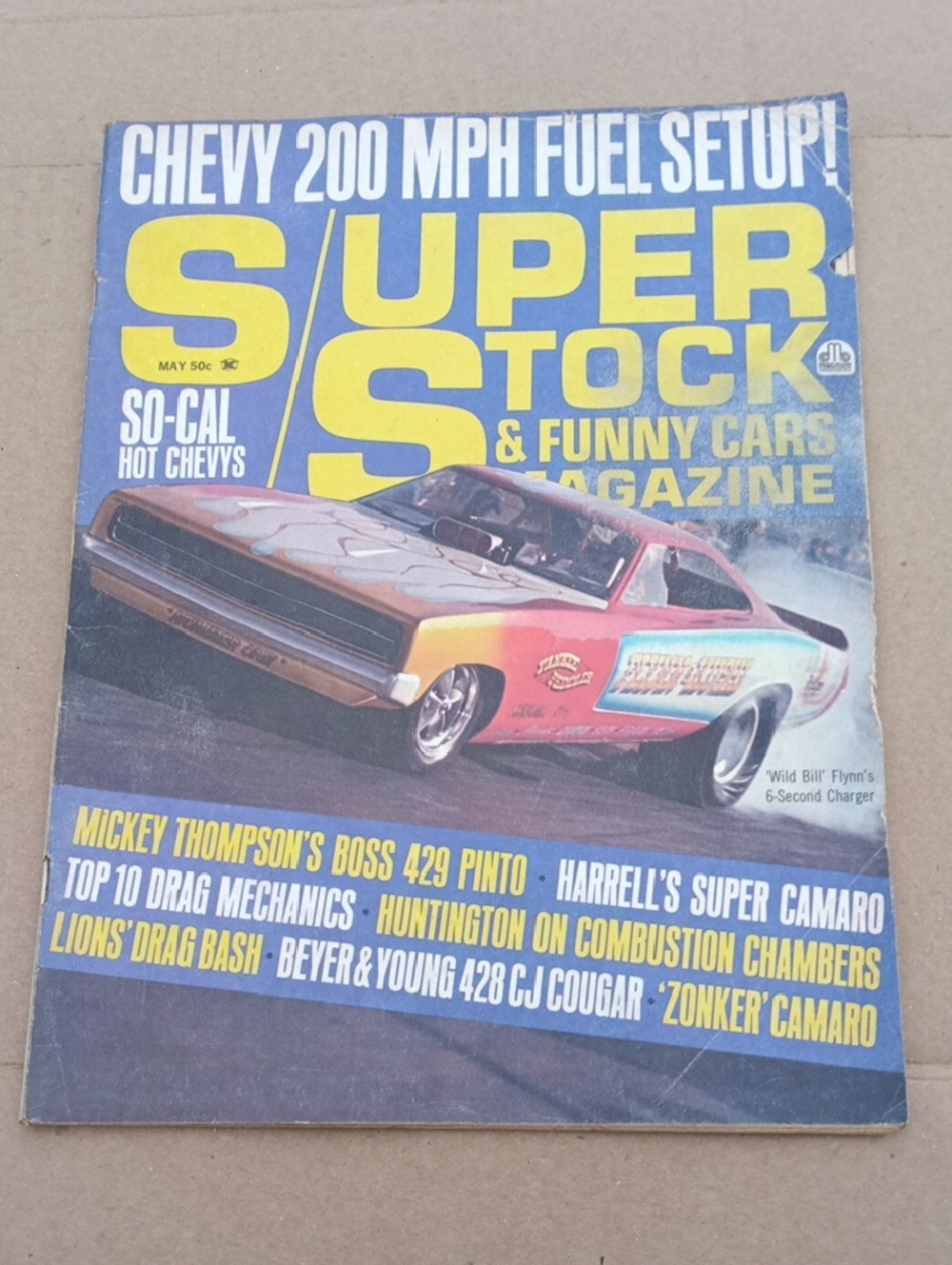 Super Stock & Funny Cars Magazine - Blue & Yellow Cover May 1971
